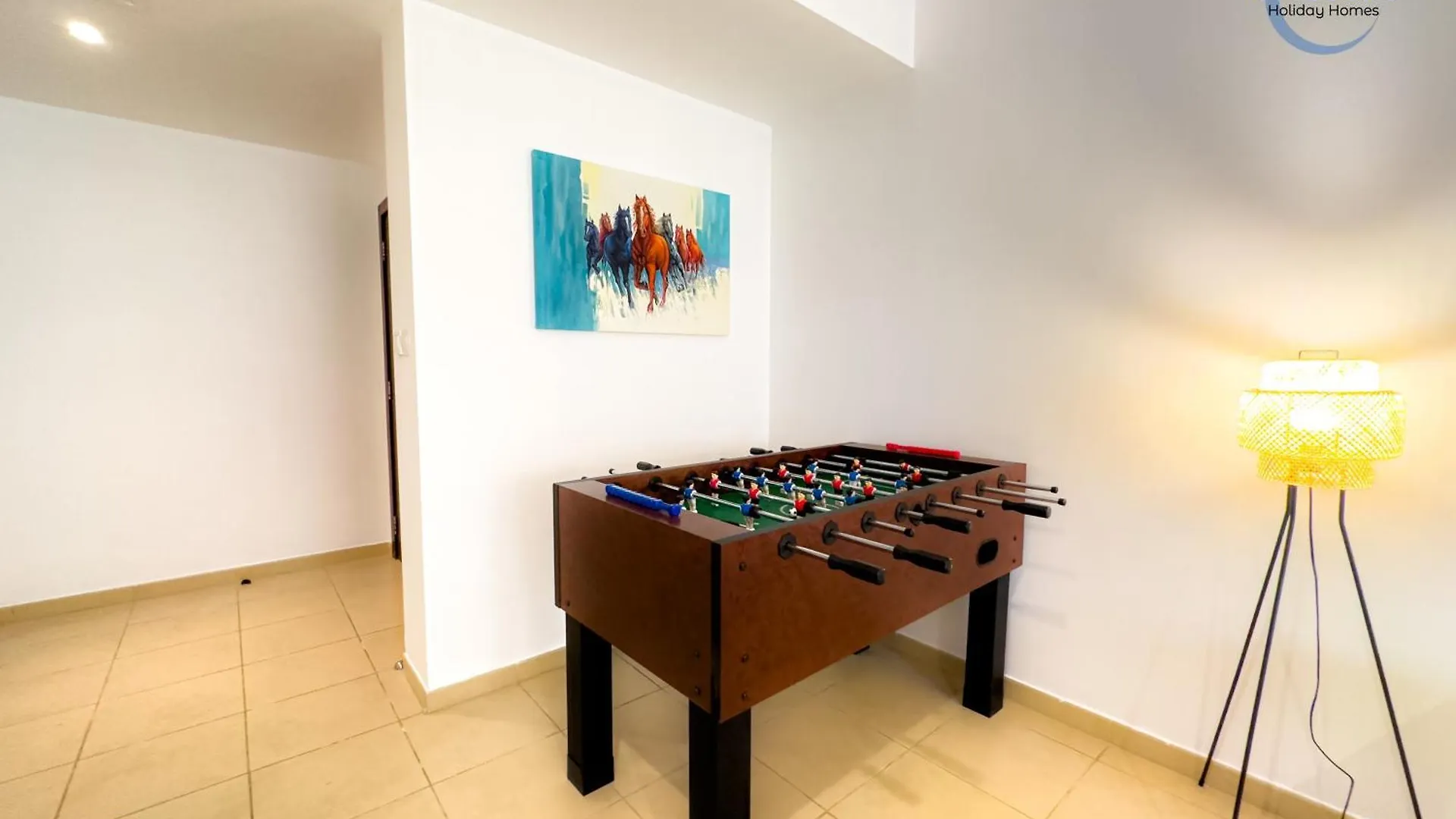 Relaxing Beach Escape In Jbr Dubai Apartment