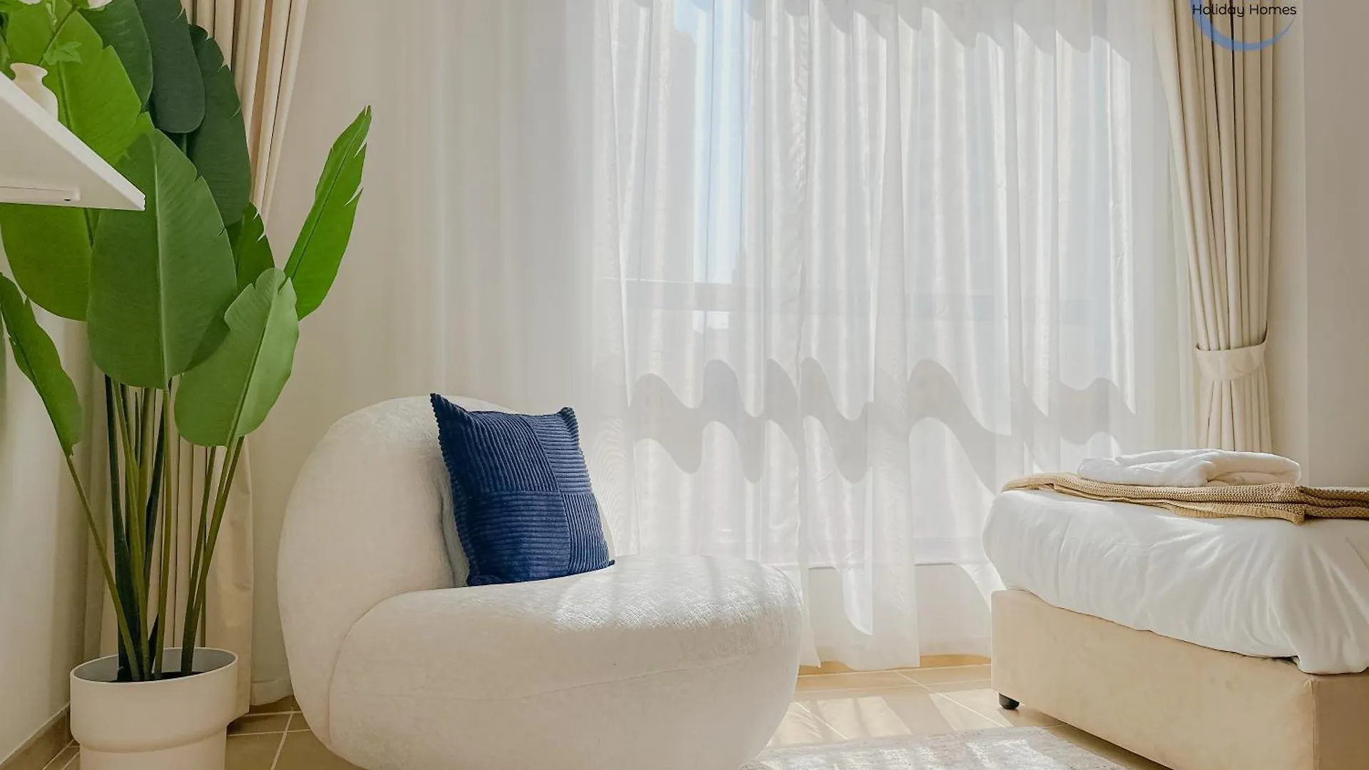 Relaxing Beach Escape In Jbr Dubai Apartment